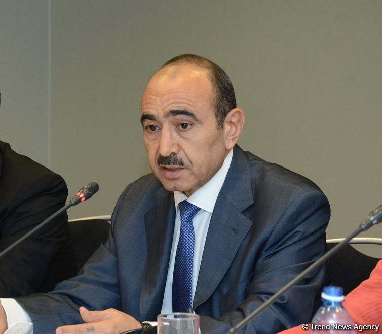 Əli Həsənov: Prezident İlham Əliyev son 15 ildə yeni Azərbaycanın Qurucusu kimi özünü təsdiq edib