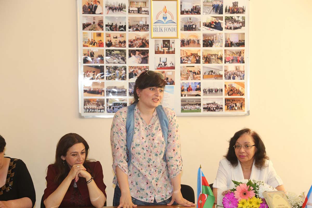 Nardaran Bilik Evində müəllimlərə sertifikatlar təqdim edildi (FOTO)