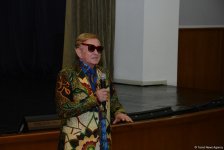 "ÜNS" Yaradıcılıq Səhnəsi tanınmış teatr rejissoru Roman Viktyukun qeyri-adi yaradıcılıq gecəsini keçirib (FOTO)