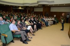 "ÜNS" Yaradıcılıq Səhnəsi tanınmış teatr rejissoru Roman Viktyukun qeyri-adi yaradıcılıq gecəsini keçirib (FOTO)