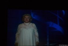 "ÜNS" Yaradıcılıq Səhnəsi tanınmış teatr rejissoru Roman Viktyukun qeyri-adi yaradıcılıq gecəsini keçirib (FOTO)