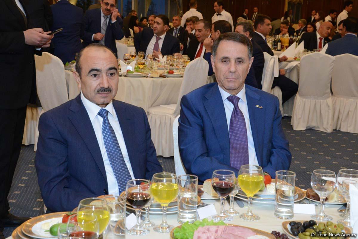 Azərbaycan diasporunun inkişafında xidmətləri olan şəxslərə mükafatlar təqdim edilib (FOTO)