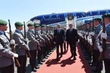 Prezident İlham Əliyev Almaniyaya səfərə gəlib (FOTO)