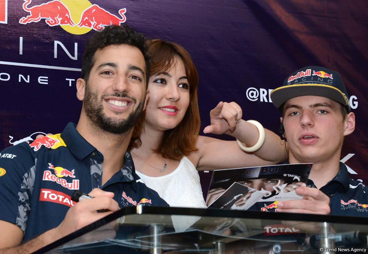 "Red Bull" pilotu: Bakı şəhər trasında 350 km/saat sürət yığmaq mümkündür (FOTO)