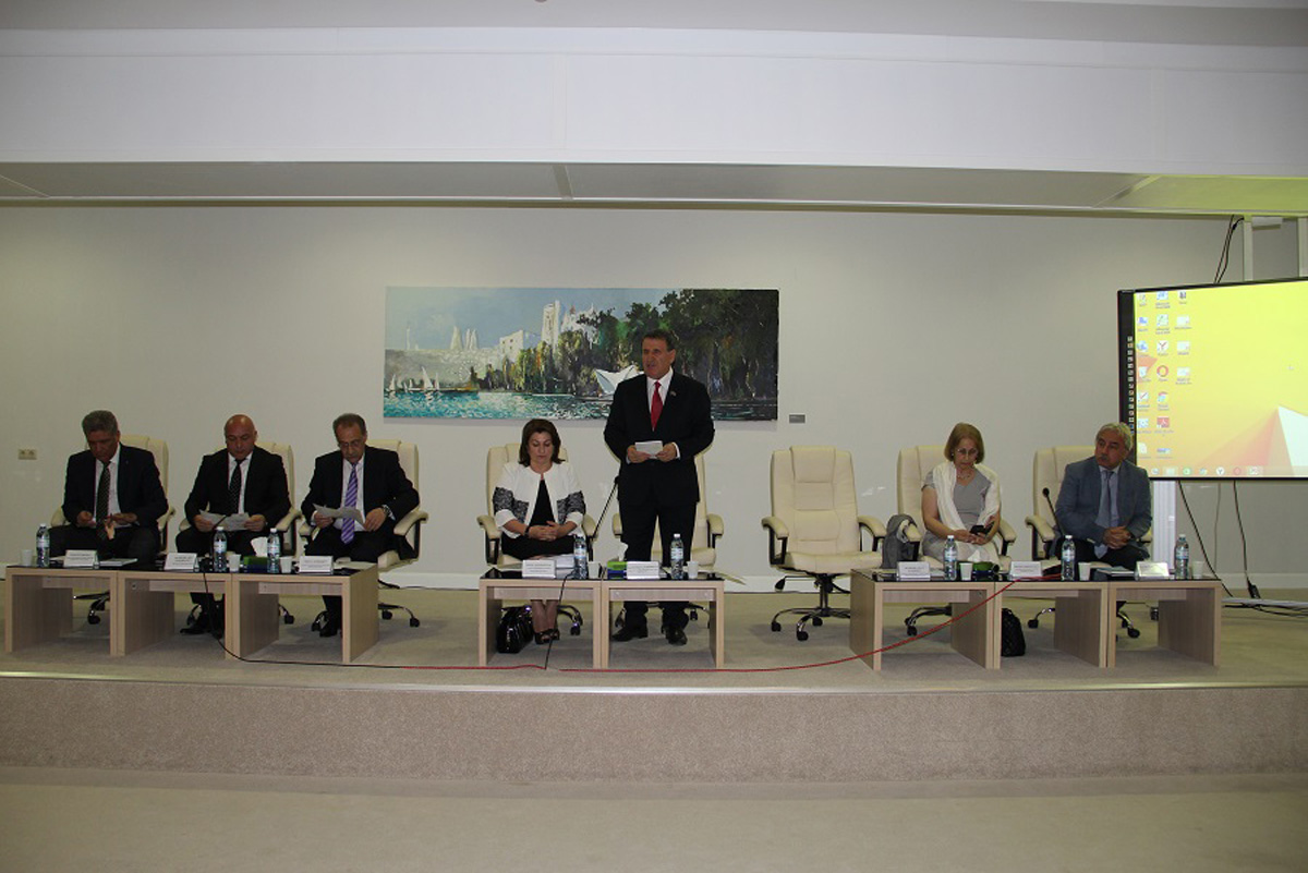 "İnsan hüquqlarının müdafiəsi dövlət siyasətinin əsas istiqamətlərindəndir" (FOTO)