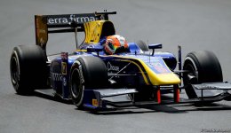 Fransız pilot Bakıda GP2 avtomobil yarışının praktiki sessiyası üzrə ən yaxşı nəticə göstərdi (FOTO)
