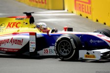 Fransız pilot Bakıda GP2 avtomobil yarışının praktiki sessiyası üzrə ən yaxşı nəticə göstərdi (FOTO)