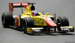 Fransız pilot Bakıda GP2 avtomobil yarışının praktiki sessiyası üzrə ən yaxşı nəticə göstərdi (FOTO)