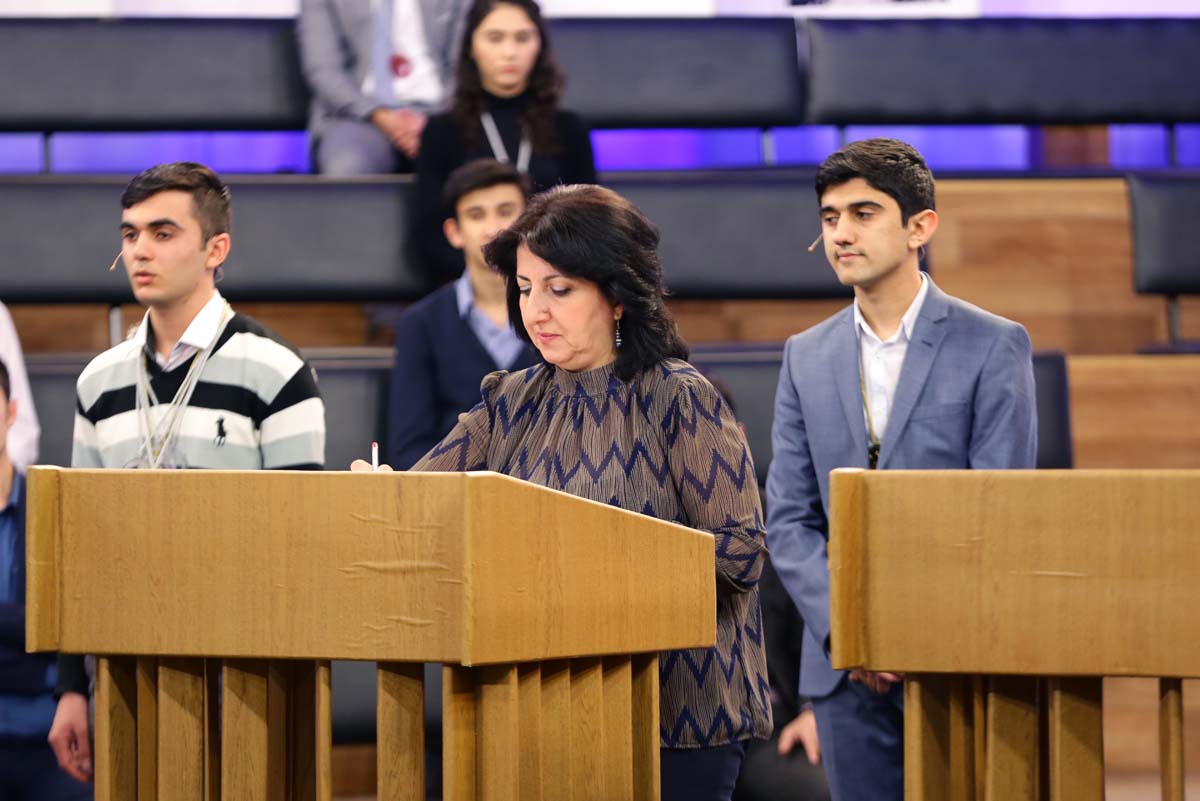 XIX əsr Amerika ədəbiyyatı "Parlaq Zəka" (FOTO)