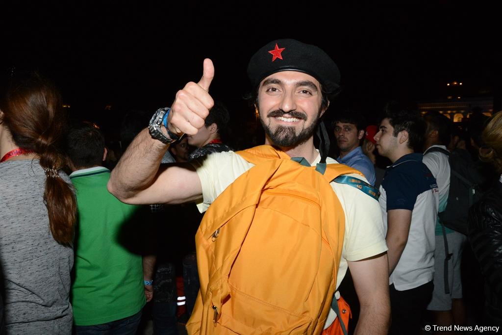 Formula 1 çərçivəsində Bakıda Kris Braunun konserti olub (FOTO)