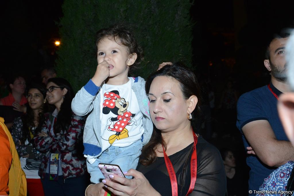 Formula 1 çərçivəsində Bakıda Kris Braunun konserti olub (FOTO)