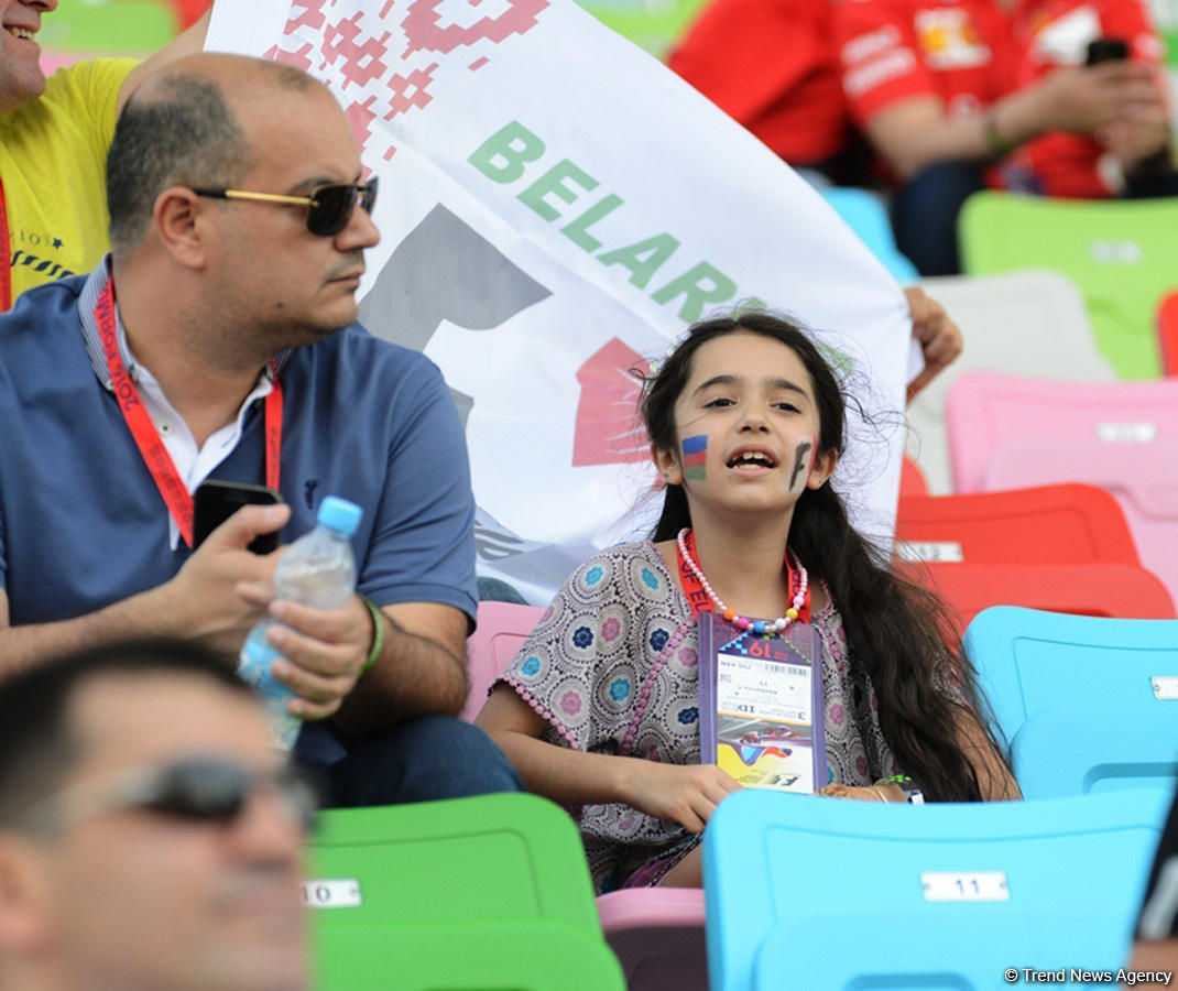 Bakıdan zövq alan "Formula 1" azarkeşləri (FOTO)