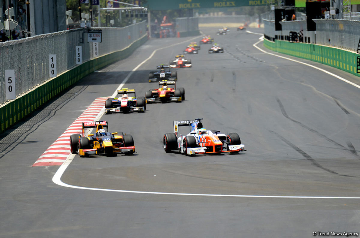 Bakıda Formula 1-in yarış həyəcanı davam edir (FOTO)