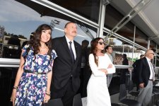 Prezident İlham Əliyev və xanımı "Formula 1" Avropa Qran Prisi yarışına baxıblar (FOTO)