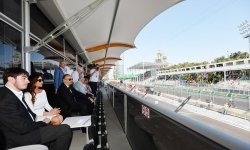 Prezident İlham Əliyev və xanımı "Formula 1" Avropa Qran Prisi yarışına baxıblar (FOTO)