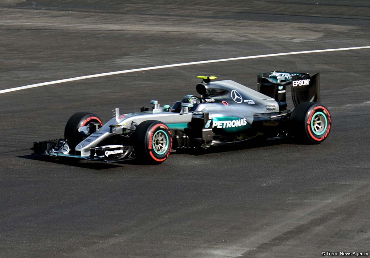 Bottas "Formula-1" üzrə İtaliya Qran Prisinin sprint yarışlarının qalibi olub
