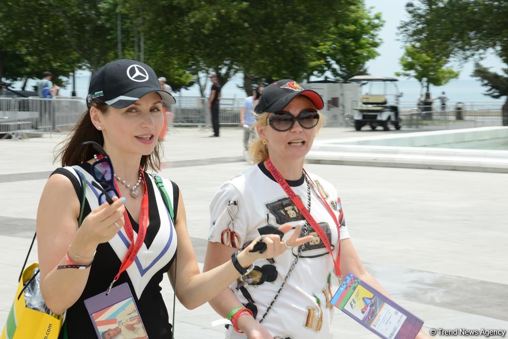 Bakını və Formula 1-i sevənlər... (FOTO)