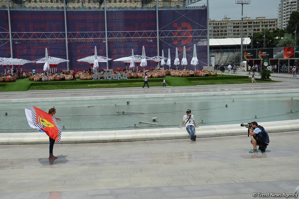 Bakını və Formula 1-i sevənlər... (FOTO)