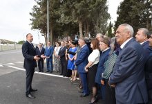 Prezident İlham Əliyev Nardaran qəsəbəsinin sakinləri ilə görüşüb (FOTO)
