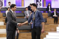 Nəsirəddin Tusi "Parlaq Zəka"da (FOTO)