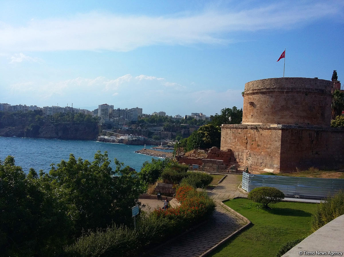Ruslar üçün: Antalyada  614 manata “hər şey daxil” və 3 ulduzlu hoteldə qalma