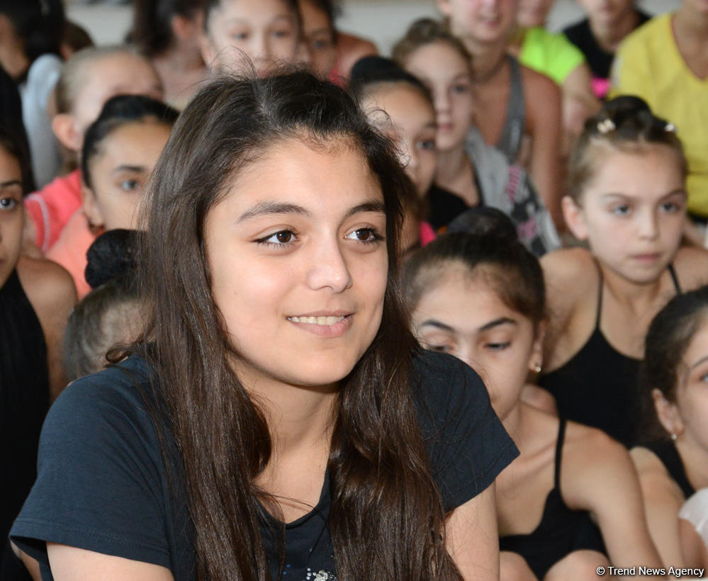 Bakıda gənc gimnastların Olimpiya çempionları ilə görüşü olub (FOTO)