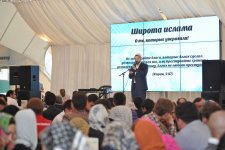 Leyla Əliyevanın təşəbbüsü ilə Moskvada iftar süfrəsi açılıb (FOTO)
