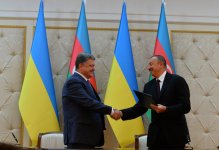Azərbaycan və Ukrayna 3 sənəd imzaladılar (FOTO)