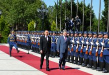 Ukrayna Prezidentinin rəsmi qarşılanma mərasimi olub (FOTO)
