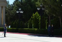 Ukrayna Prezidentinin rəsmi qarşılanma mərasimi olub (FOTO)