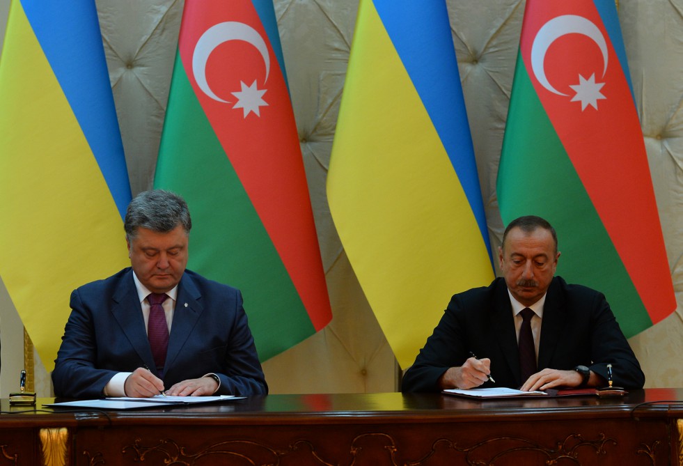 Azərbaycan və Ukrayna 3 sənəd imzaladılar (FOTO)