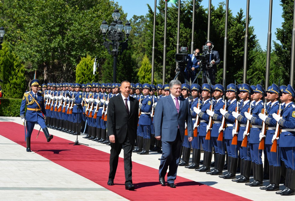 Ukrayna Prezidentinin rəsmi qarşılanma mərasimi olub (FOTO)