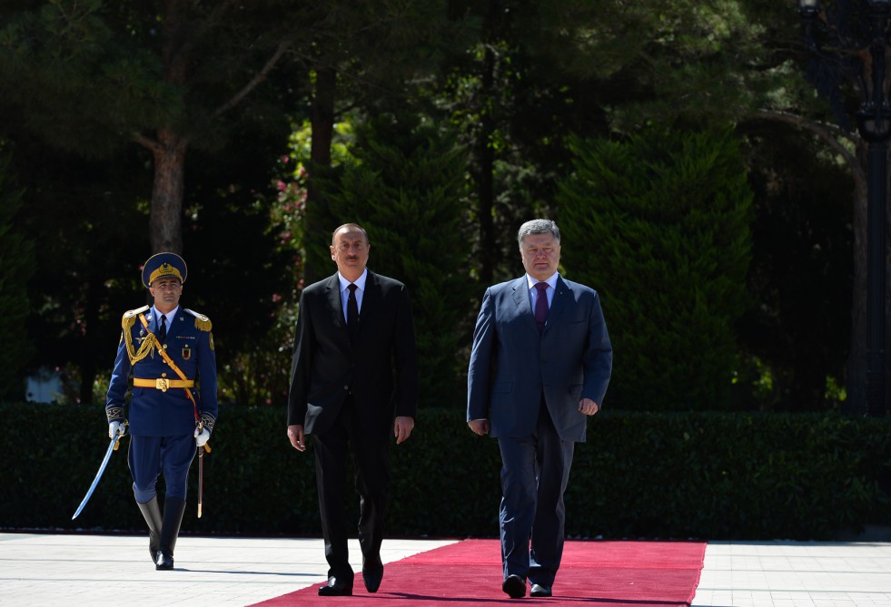 Ukrayna Prezidentinin rəsmi qarşılanma mərasimi olub (FOTO)