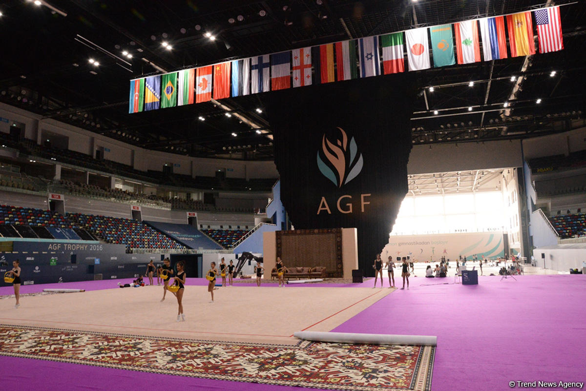Bakı bədii gimnastika üzrə Dünya Kubokuna hazırlaşır (FOTO)