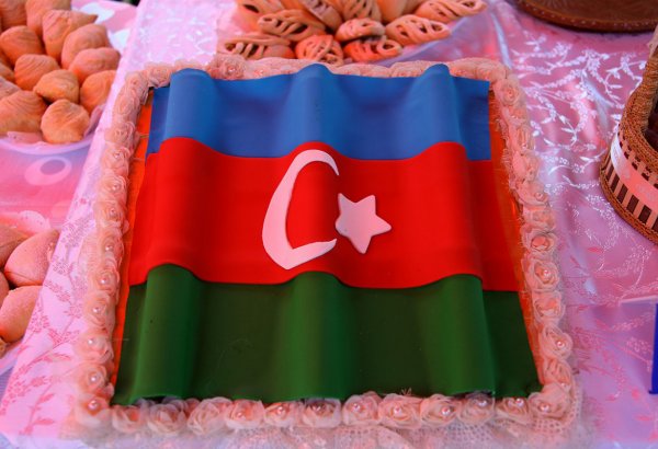 Şəki festivalında Azərbaycanın zəngin mətbəxi dünyaya tanıdılıb (FOTO)