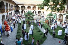 Şəki festivalında Azərbaycanın zəngin mətbəxi dünyaya tanıdılıb (FOTO)