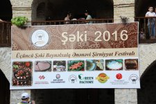 Şəki festivalında Azərbaycanın zəngin mətbəxi dünyaya tanıdılıb (FOTO)