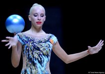 Bakıda bədii gimnastika üzrə Dünya Kuboku yarışlarının ilk günü (FOTO)