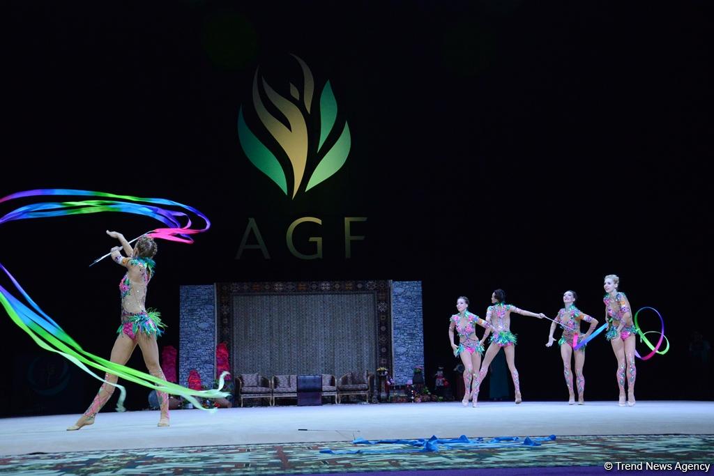 Azərbaycan gimnastları lentlə hərəkətlərdə Dünya Kubokunun finalına çıxıblar (FOTO)