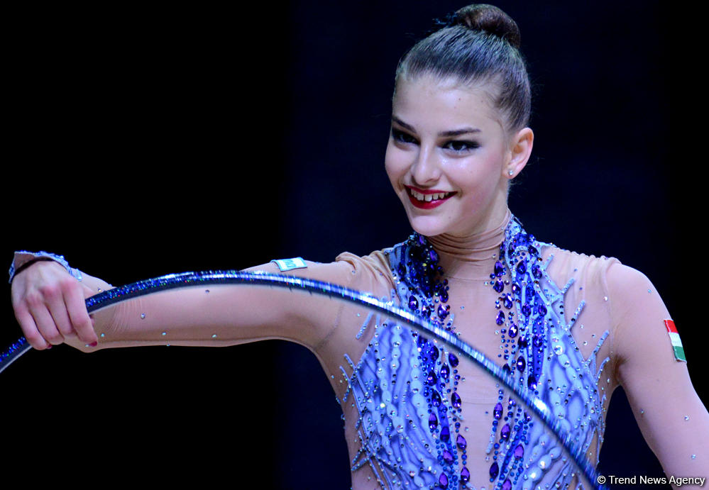 Bakıda bədii gimnastika üzrə Dünya Kuboku yarışlarının ilk günü (FOTO)