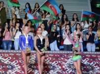 Bakıda Dünya Kubokunun gürz və lentlə hərəkətlər üzrə qalibləri mükafatlandırılıb (FOTO)