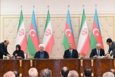 Azərbaycan və İran arasında 6 sənəd imzalanıb