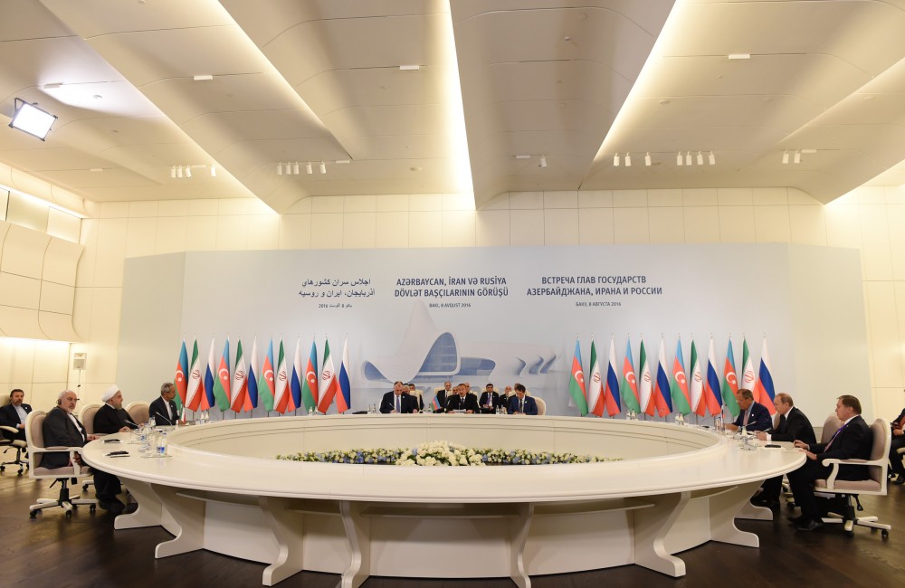 Azərbaycan, Rusiya, İran prezidentlərinin sammitinin yekun deklarasiyası imzalandı