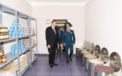Prezident İlham Əliyev Şəki Sərhəd Dəstəsinin "Laza" sərhəd zastavasında yaradılan şəraitlə tanış olub (FOTO)