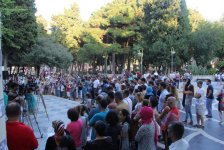 Təranə Mahmudova və  Fatimə Fətəliyeva "Retro Bakı" layihəsində (FOTO)