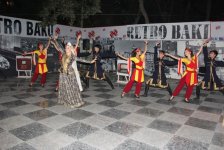Təranə Mahmudova və  Fatimə Fətəliyeva "Retro Bakı" layihəsində (FOTO)