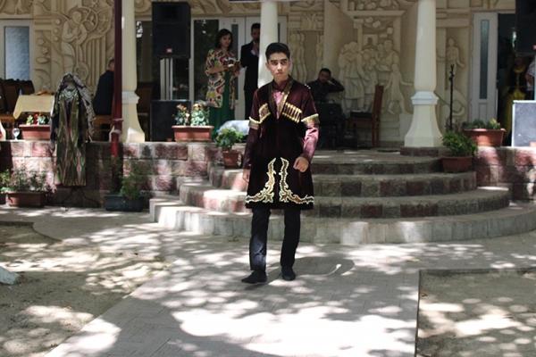 Qarabağ geyimləri Özbəkistanda nümayiş olunub (FOTO)