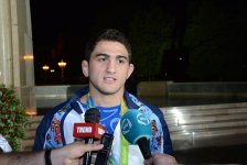 Azərbaycan olimpiyaçıları ulu öndər Heydər Əliyevin abidəsini ziyarət ediblər (FOTO)