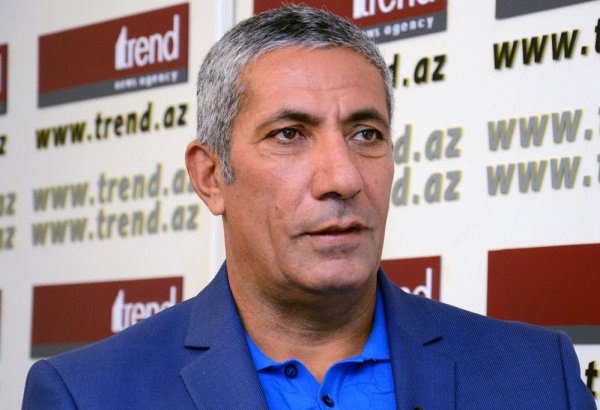 Siyavuş Novruzov: Parklanma yerlərinə elə qiymət qoyublar ki, orada "siçanlar oynayır"