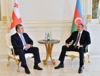Prezident İlham Əliyev: Azərbaycanla Gürcüstanı uğurla inkişaf edən nəqliyyat və energetika layihələri birləşdirir (YENİLƏNİB) (FOTO)